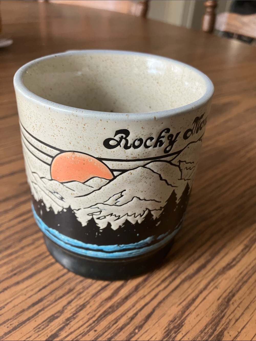 VTG Rocky Mountain National Park Speckled Mug - Picture 2 of 6